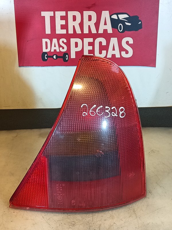 Farolim Trazeiro RENAULT Clio II/I 7700410516