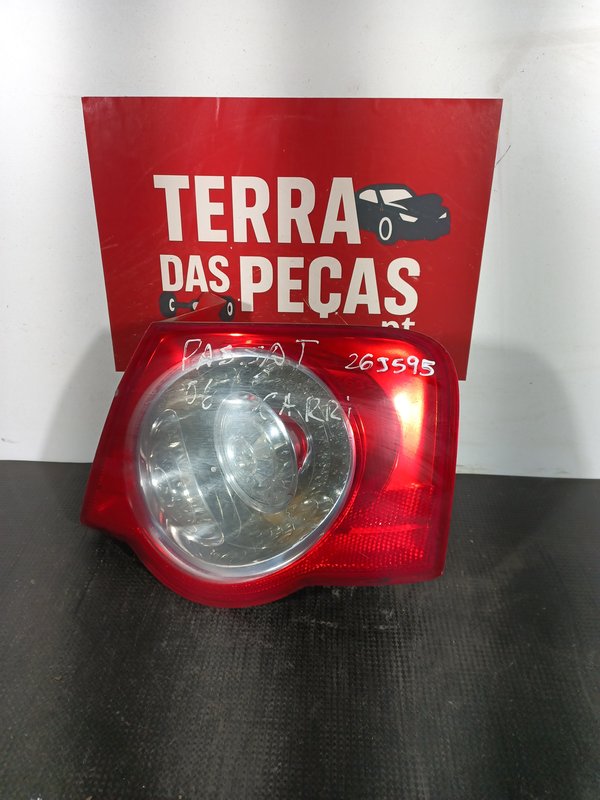 Farolim Trazeiro VW PASSAT B6 DIR 3C5945096C