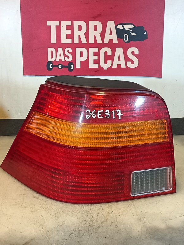 Farolim Trazeiro VW Golf IV Esquerdo 1J6945095Q PISCA AMARELO