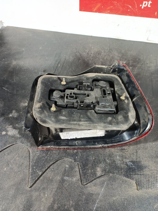 Farolim Trazeiro SEAT IBIZA II ESQ 6K6946095J