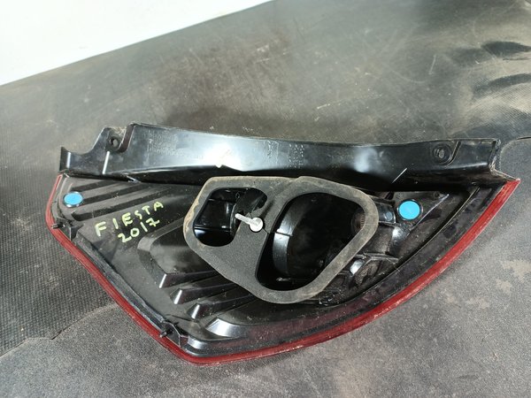 Farolim Trazeiro FORD FIESTA VII C1BB13404AE