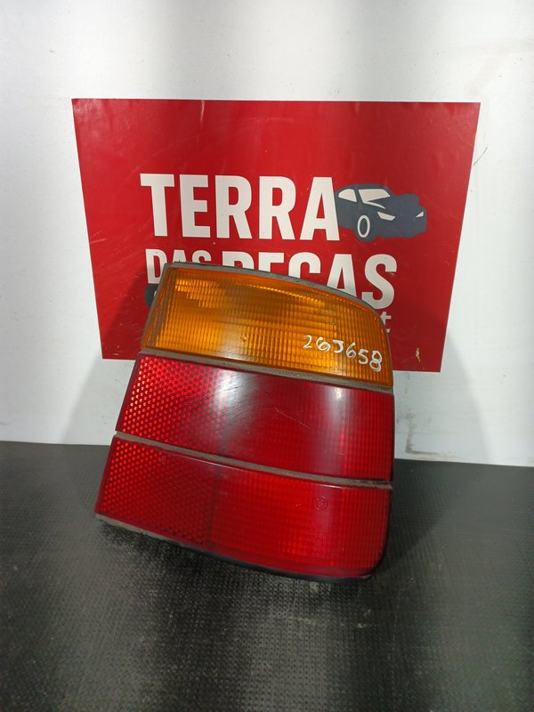 Farolim Trazeiro BMW S5 E34 DIR 1384010R
