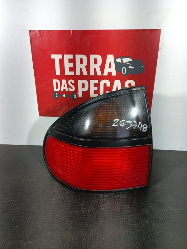 Farolim Trazeiro RENAULT LAGUNA I ESQ 7700820052