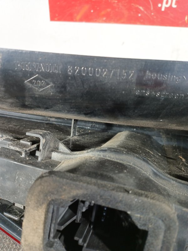 Farolim Trazeiro RENAULT ESPACE IV DIR 8200027152
