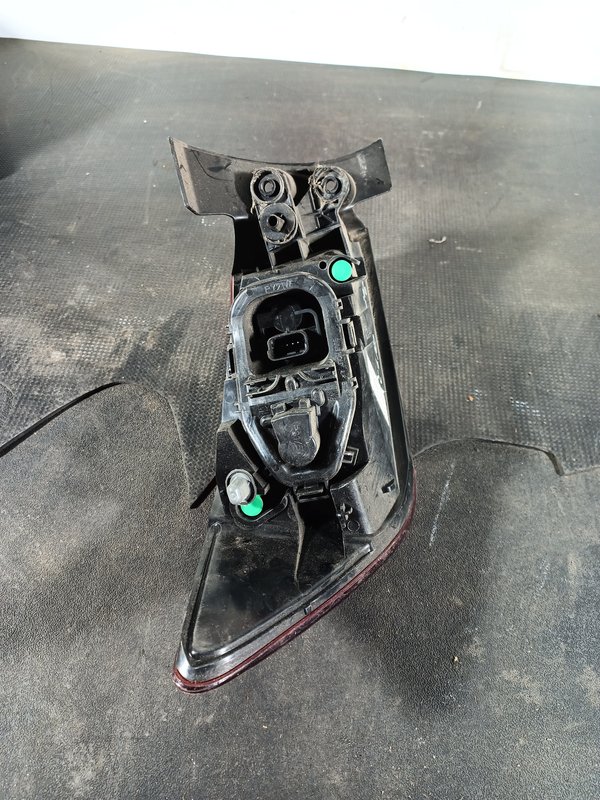 Farolim Trazeiro RENAULT CLIO IV DIR 265502631R