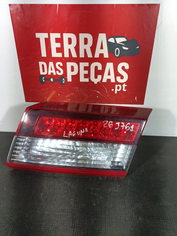 Farolim Trazeiro RENAULT LAGUNA II DIR 265500020R