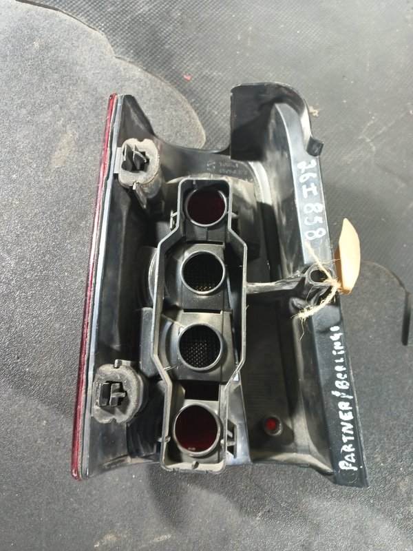Farolim Trazeiro CITROEN BERLINGO I/I direito 450501/2