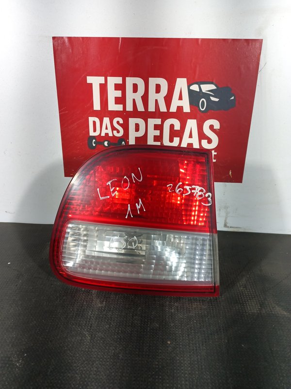 Farolim Trazeiro SEAT LEON I ESQ 1M6945091B