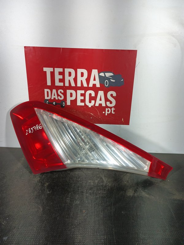 Farolim Trazeiro RENAULT MEGANE III MALA DIR 265500009R