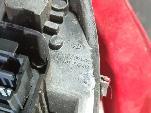 Farolim Trazeiro RENAULT TWINGO II DIR 18173202