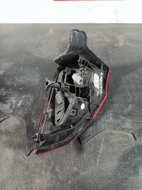 Farolim Trazeiro RENAULT LAGUNA III DIR 265507174R