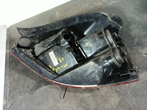 Farolim Trazeiro RENAULT MEGANE II ESQ 8200073236