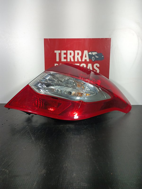 Farolim Trazeiro CITROEN C4 II DIREITO 9687311980