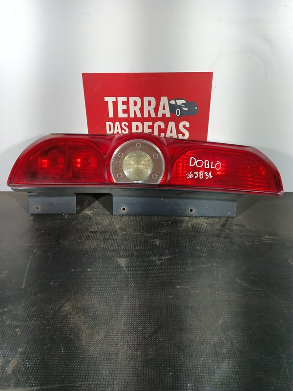 Farolim Trazeiro FIAT DOBLO 263 ESQ 00518106740