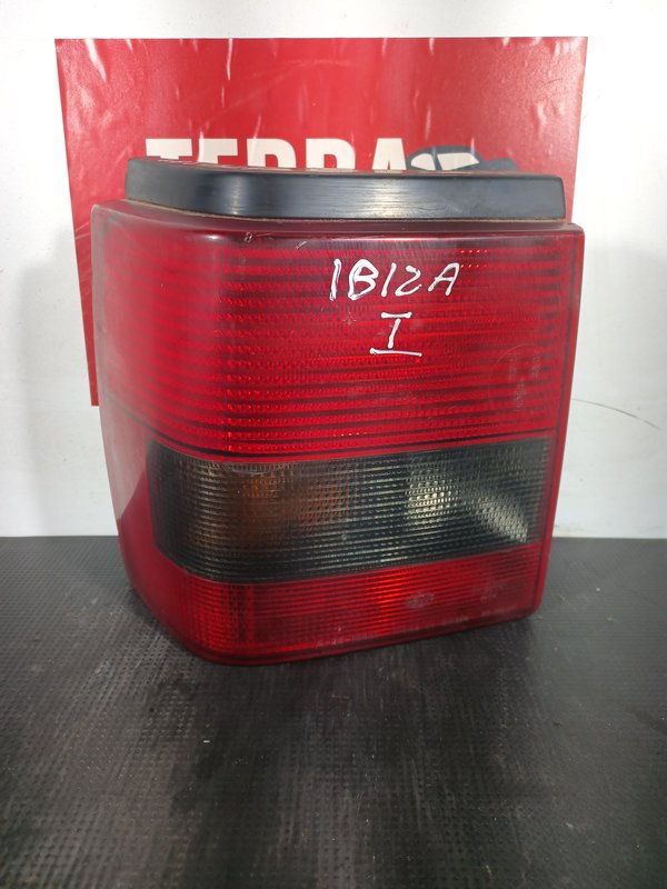 Farolim Trazeiro SEAT Ibiza I / II Esquerdo 061955
