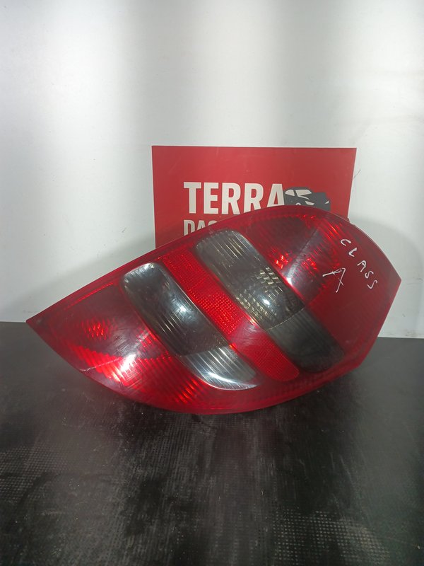 Farolim Trazeiro MERCEDES Class A W169 Dir 169820106464