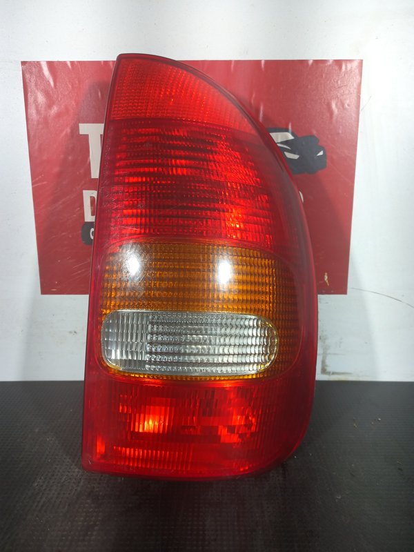 Farolim Trazeiro OPEL CORSA B DIREITO 1223491