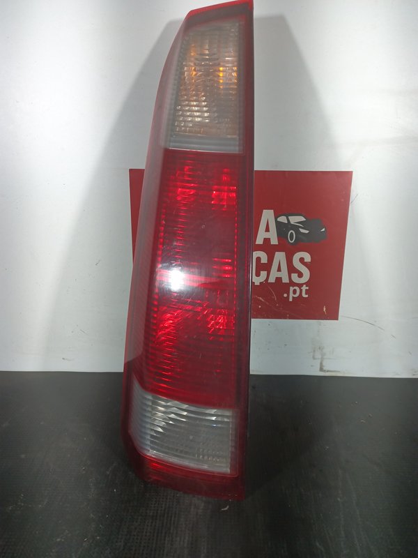 Farolim Trazeiro OPEL Meriva A Esquerdo 13203393