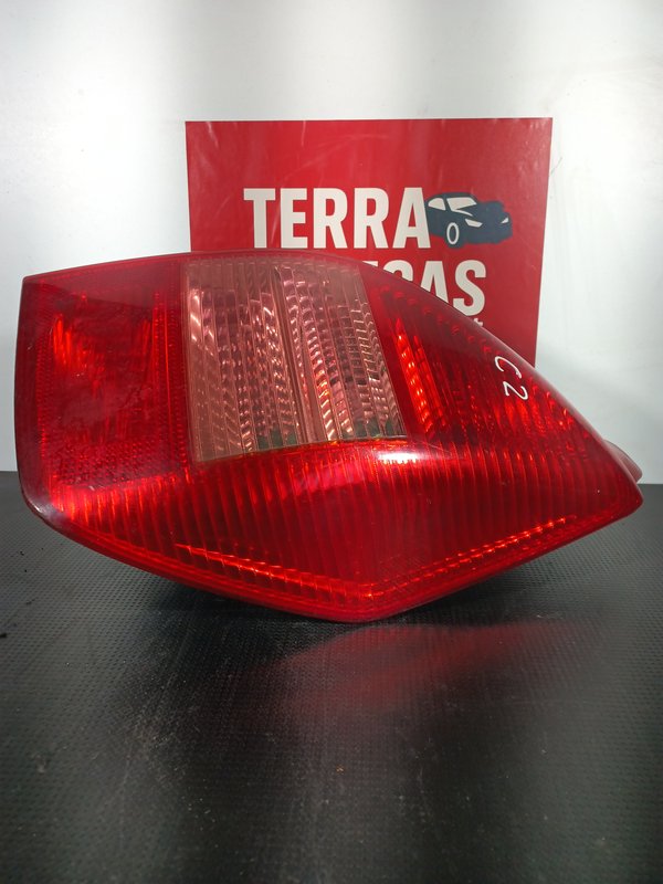 Farolim Trazeiro CITROEN C2 Direito 9680283680