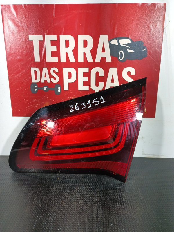 Farolim Trazeiro CITROEN C4 II DIREITO 9808624780 MALA