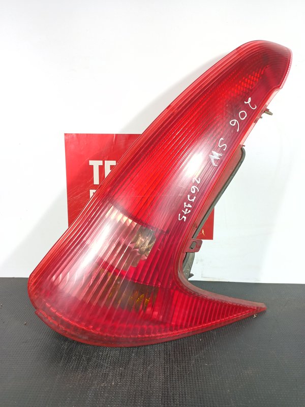 Farolim Trazeiro PEUGEOT 206 SW DIR 9641540577