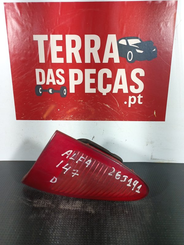 Farolim Trazeiro ALFA ROMEO 147 ESQ MALA 46747825