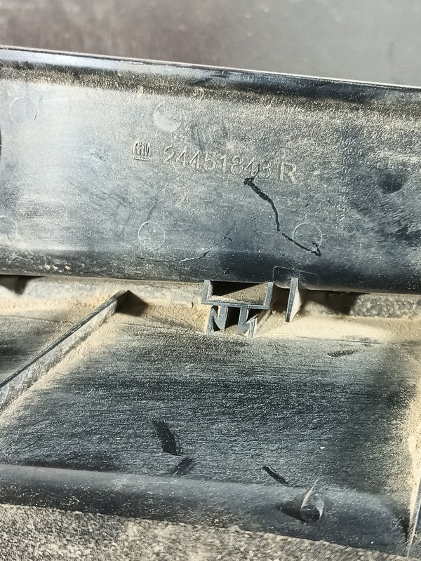 Farolim Trazeiro OPEL ZAFIRA B DIR 24451843
