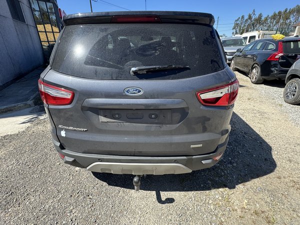 Gancho de Reboque Ford Ecosport
