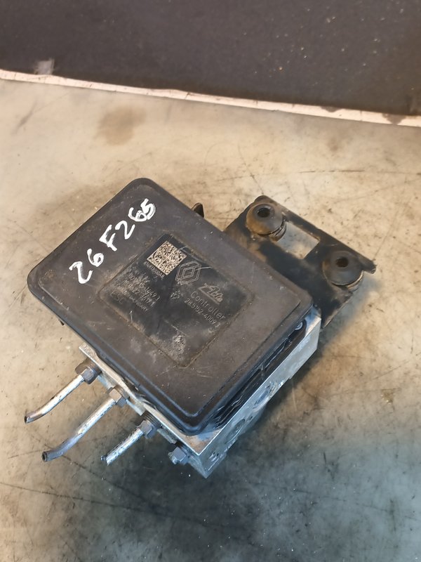 ABS Renault Trafic III 476607609R