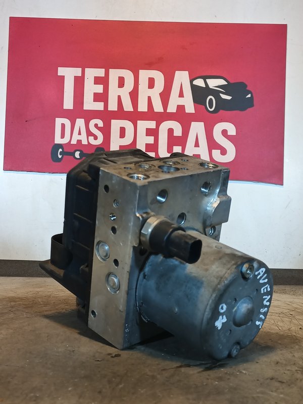 ABS TOYOTA AVENSIS T25 4454005051