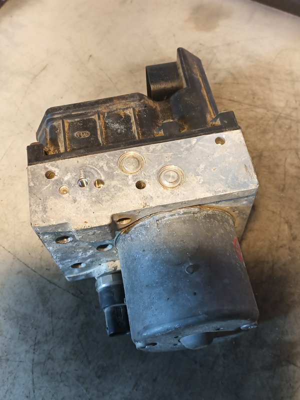 ABS TOYOTA COROLA E12 4454002030