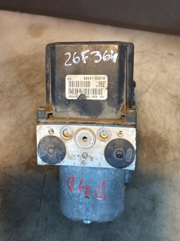 ABS TOYOTA COROLA E12 4454002030