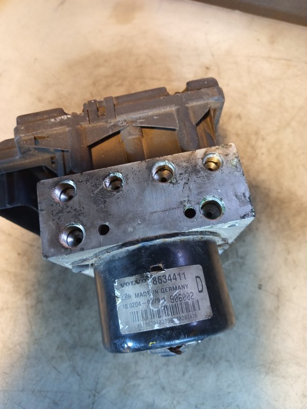 ABS MODULO VOLVO 8634411