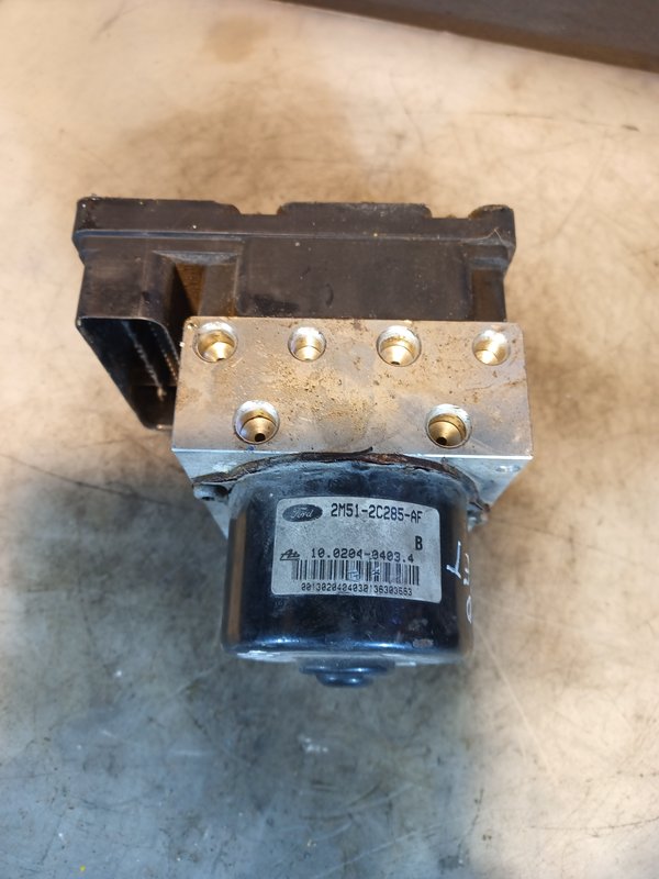 ABS VA FORD MAZDA 2M51-2C285-AF