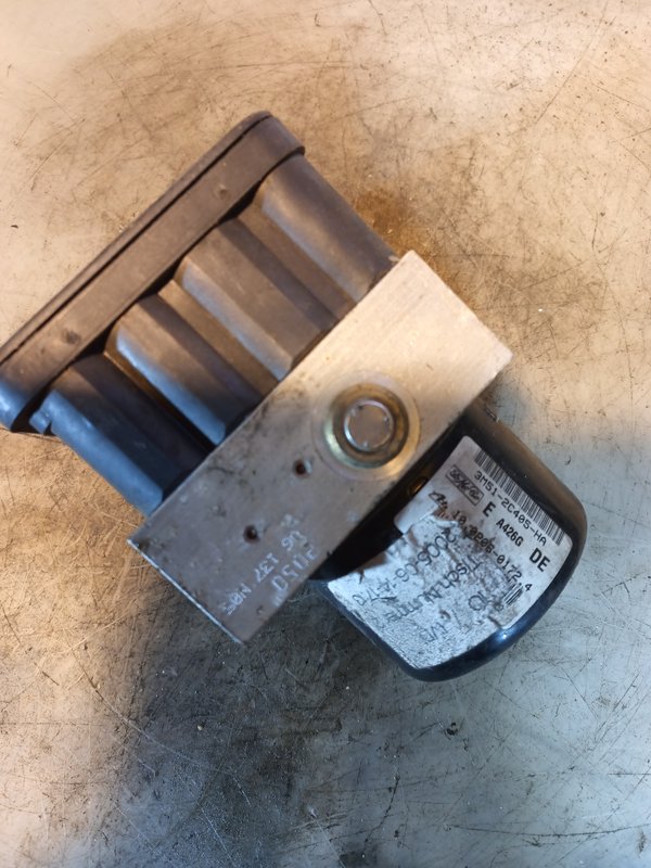 ABS VA FORD MAZDA 3M51-2C405-HA