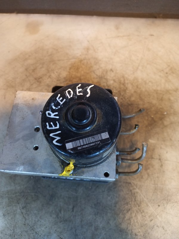 ABS - VA MERCEDES A2095452532