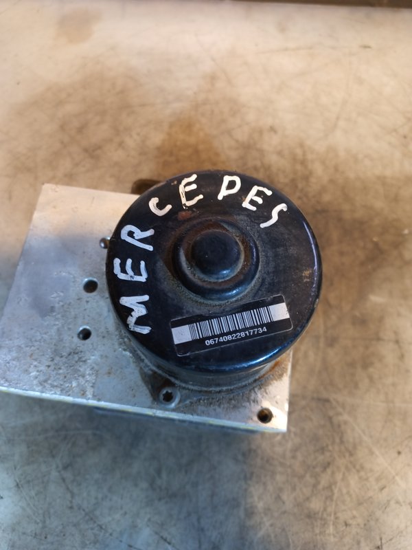 ABS - VA MERCEDES A0044312912