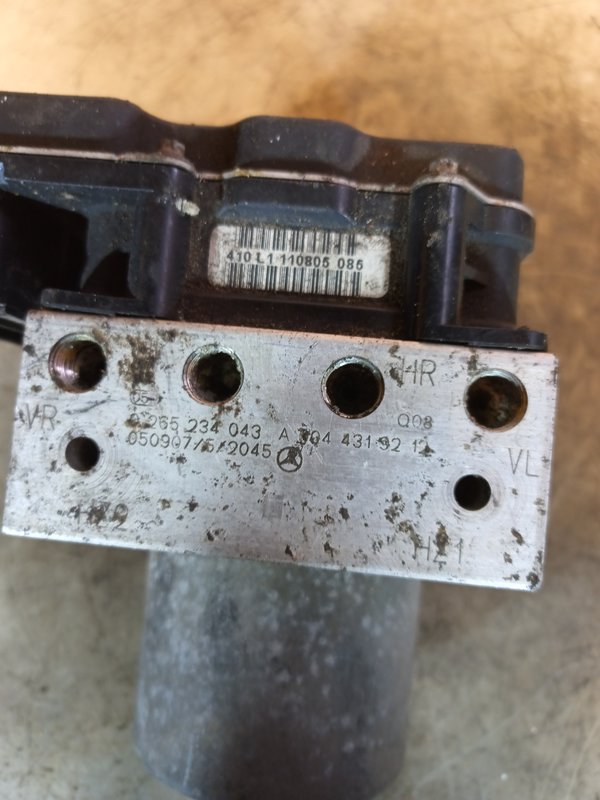 ABS - VA MERCEDES A0044319212