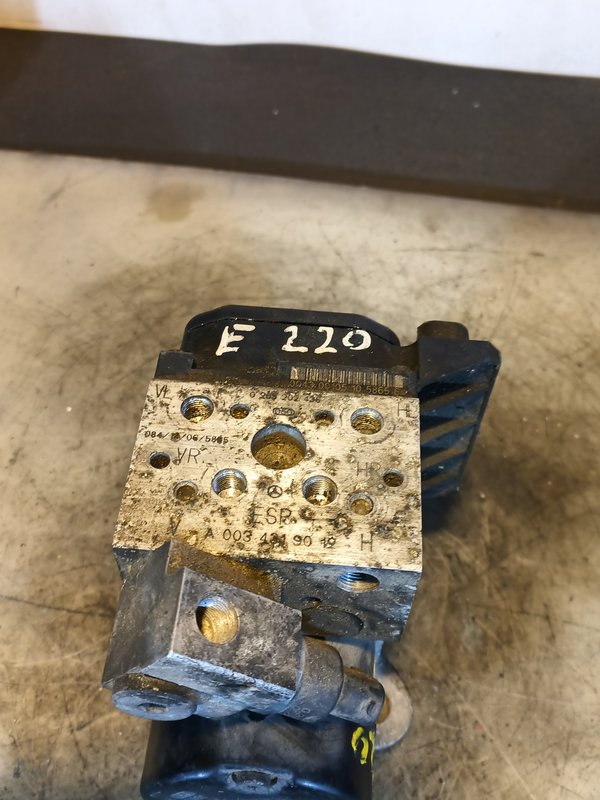 ABS - VA MERCEDES A0034319012