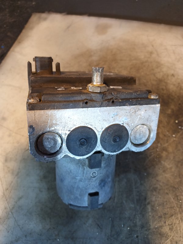 ABS - VA MERCEDES A0024319712