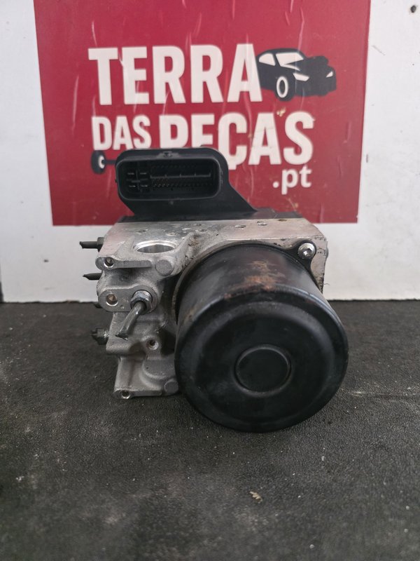 ABS TOYOTA RAV-4 4454042040