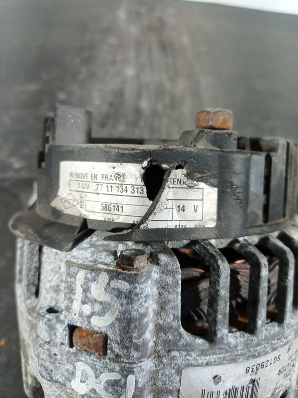 Alternador RENAULT 1.5 DCI 7711134313