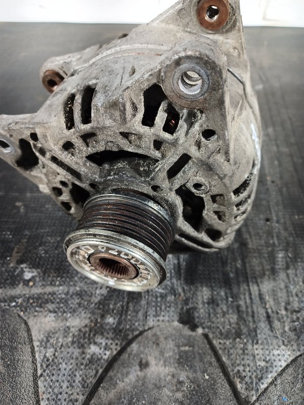 Alternador RENAULT 1.5 dCi 8200660034