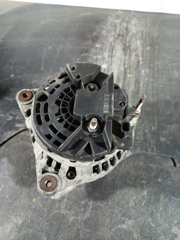 Alternador RENAULT 1.5 dCi 8200660034