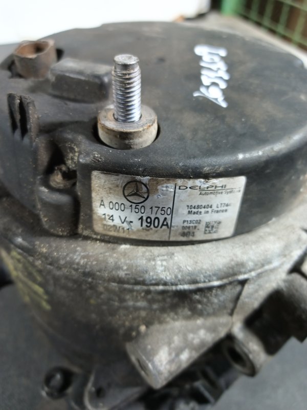 Alternador MERCEDES Classe C W203 A0001501750