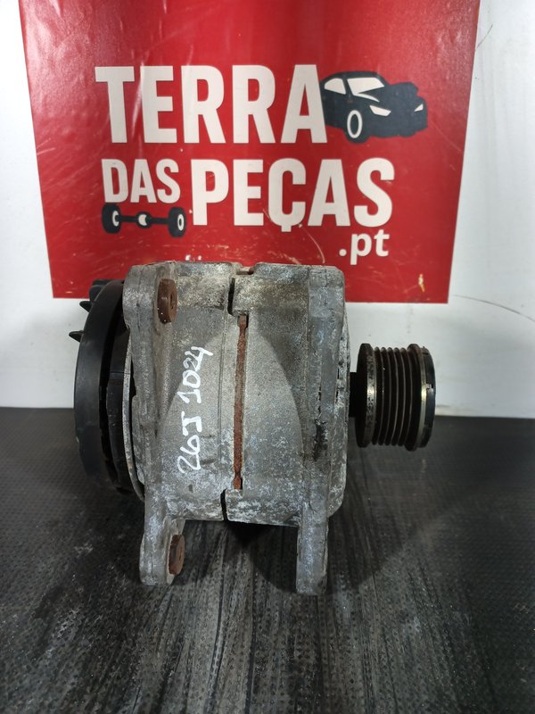 Alternador RENAULT 231008578R