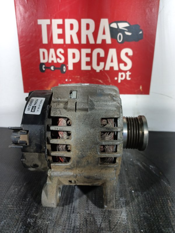 Alternador RENAULT 1.9 DCI IA7208ES