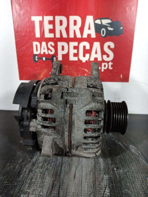 Alternador RENAULT 8200323137