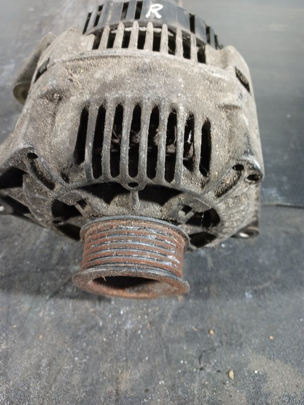 Alternador RENAULT 7700424595