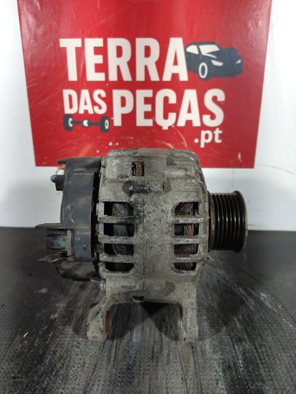 Alternador RENAULT 8200654541C